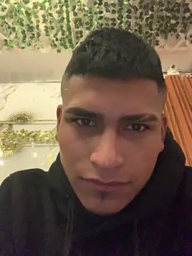 Emiliano Reyes online show from 06/06/26, 12:27