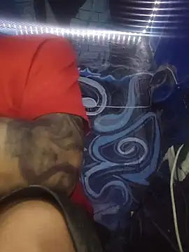 vergueo3 online show from 04/14/26, 05:24