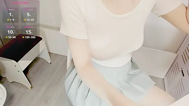 mimi babyyy online show from 05/28/26, 05:32