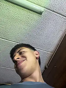 motomotoboy online show from 04/17/26, 09:51