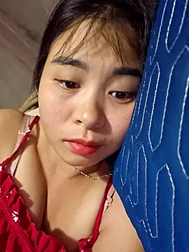 Squirrel-Pear online show from 12/02/25, 10:05