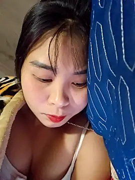 Squirrel-Pear online show from 12/05/25, 12:58