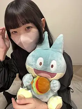 Reina cute 00  online show from 02/15/26, 08:57