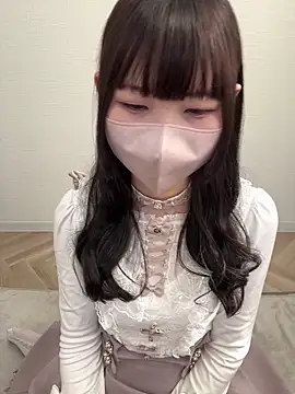 Reina cute 00  online show from 03/07/26, 07:16