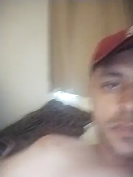 Casal em chamas online show from 10/18/25, 11:55