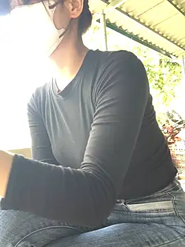 Kylie beem online show from 02/26/26, 08:02