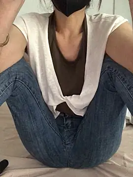 Kylie beem online show from 07/18/26, 09:02