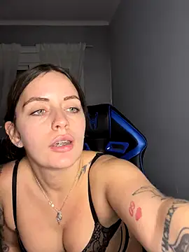 Snapshot of jubsex chatting on 11/19/25, 07:36 jubsex online show from 11/19/25, 07:36