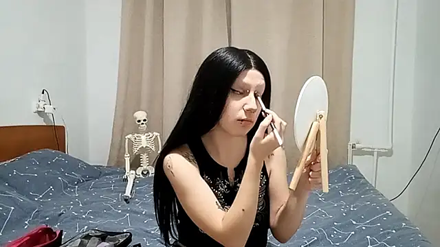 Snapshot of VetaBeghtol chatting on 11/01/25, 03:47 VetaBeghtol online show from 11/01/25, 03:47