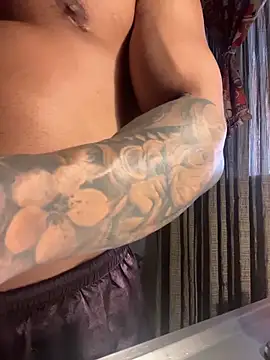 Snapshot of FreszX chatting on 02/14/26, 06:04 FreszX online show from 02/14/26, 06:04