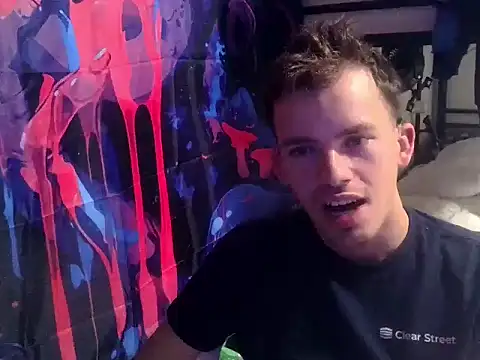 Snapshot of oraharoncohen chatting on 11/22/25, 04:06 oraharoncohen online show from 11/22/25, 04:06