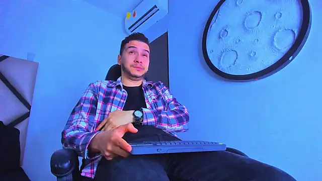 mike 257 online show from 01/07/26, 11:56