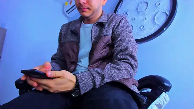 mike 257 online show from 01/10/26, 12:18