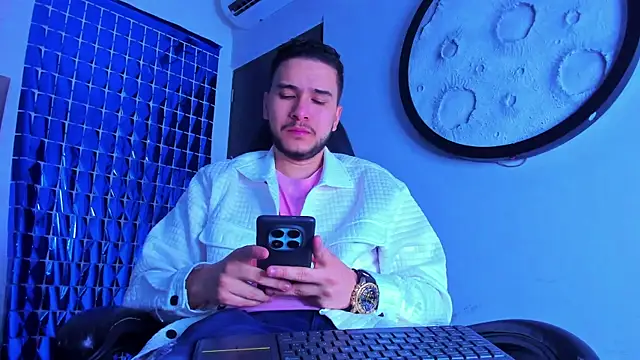 mike 257 online show from 03/09/26, 11:25