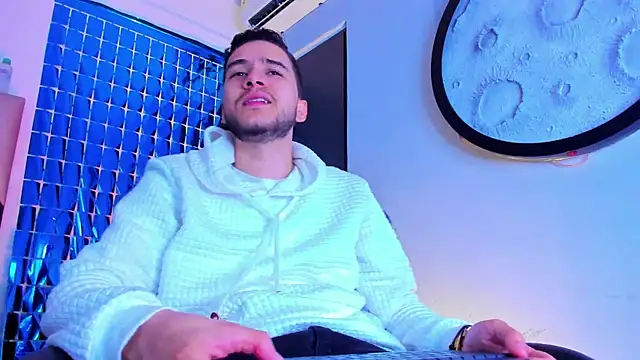 mike 257 online show from 03/12/26, 11:27