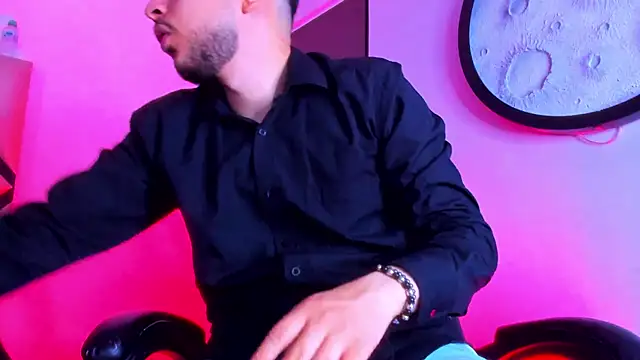 mike 257 online show from 03/26/26, 11:49