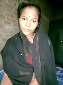 Snapshot of Hot_cauple_indian chatting on 10/21/25, 04:08 Hot cauple indian online show from 10/21/25, 04:08