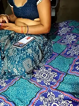 Hot cauple indian online show from 06/15/26, 08:16
