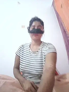 Snapshot of Hot_Angle chatting on 06/04/26, 10:38 Hot Angle online show from 06/04/26, 10:38
