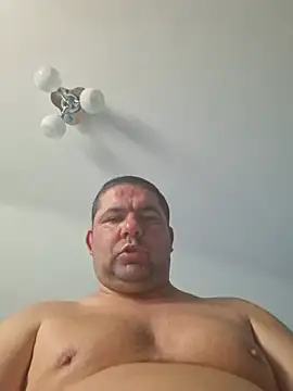 Snapshot of marek2355 chatting on 06/30/26, 06:58 marek2355 online show from 06/30/26, 06:58