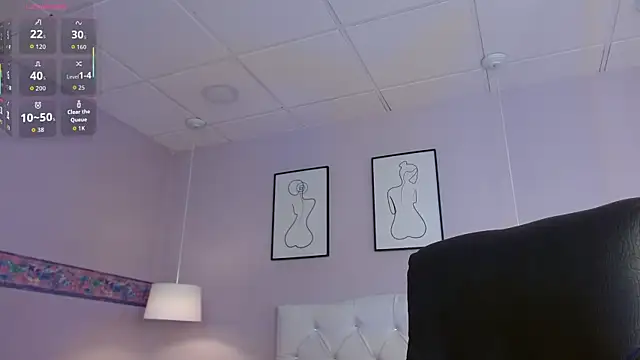 Rachellparker  online show from 11/12/25, 11:21