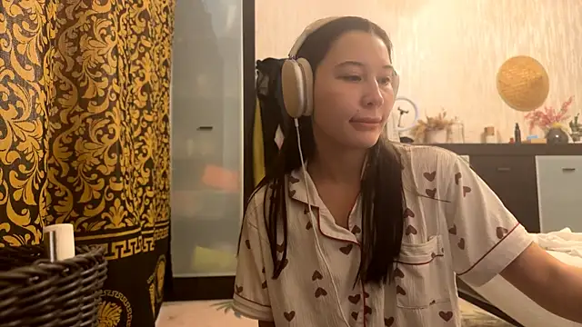 Snapshot of YourCoreanmiracle chatting on 11/13/25, 07:07 YourCoreanmiracle online show from 11/13/25, 07:07