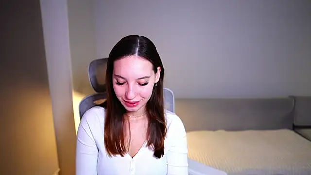 WhyEmmyCry online show from 12/03/25, 05:59