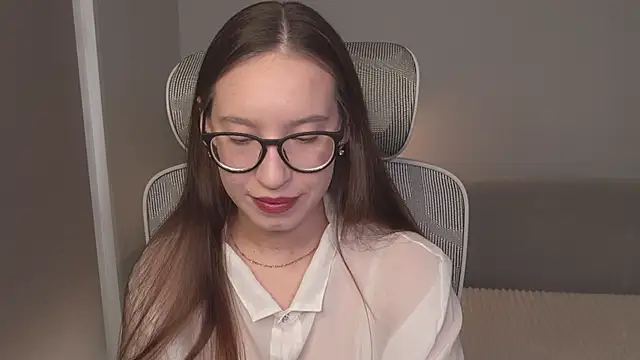 WhyEmmyCry online show from 05/10/26, 05:56