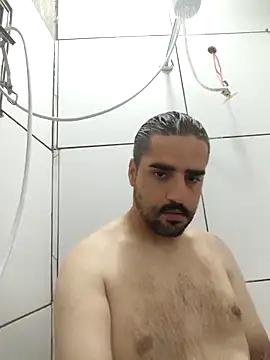 Snapshot of gusto14cm chatting on 02/20/26, 12:49 gusto14cm online show from 02/20/26, 12:49