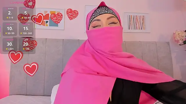 fatiima  online show from 02/13/26, 07:21