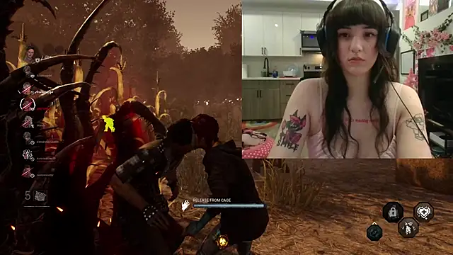 Snapshot of Trickylucy555 chatting on 11/15/25, 06:22 Trickylucy555 online show from 11/15/25, 06:22