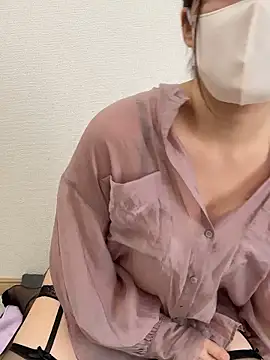 Rui 87 online show from 11/07/25, 01:38