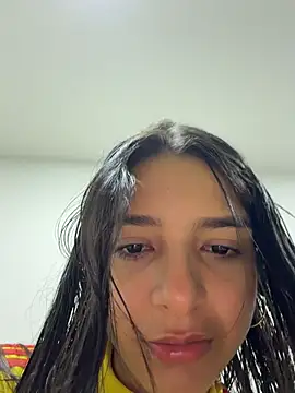Snapshot of violeta365 chatting on 06/18/26, 04:02 violeta365 online show from 06/18/26, 04:02