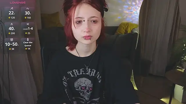  L o r r y  online show from 11/17/25, 02:01