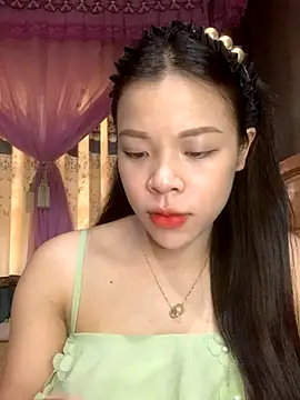 Duck dona online show from 10/30/25, 07:54