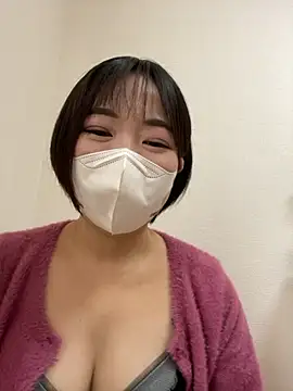 Snapshot of Yurika_oO chatting on 10/21/25, 02:34 Yurika oO online show from 10/21/25, 02:34