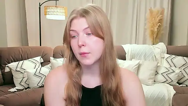 Stella Light online show from 12/19/25, 04:41