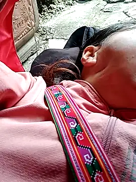 suka-bibi online show from 12/14/25, 05:35