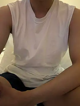 jihoooon 00 online show from 04/08/26, 01:44