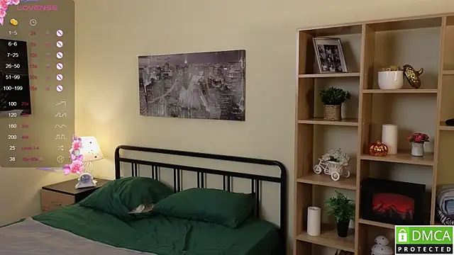 Helen Fomes online show from 11/16/25, 06:13