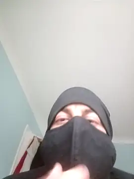 Imyourguy2025 online show from 10/19/25, 02:18