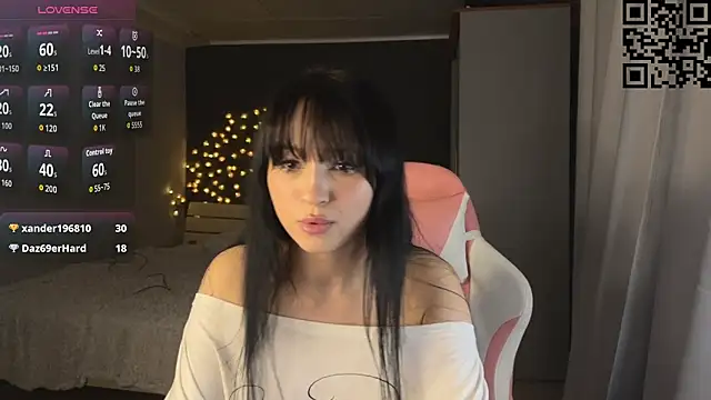 ella simons online show from 03/20/26, 12:37