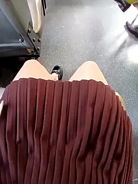 Mina-02 online show from 12/17/25, 06:41