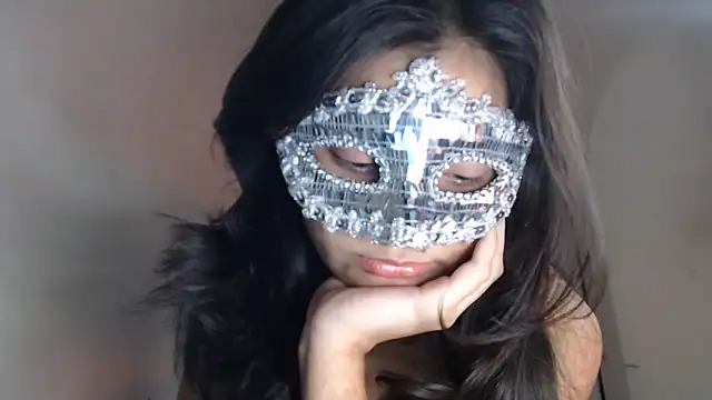 Hottie hania online show from 12/21/25, 06:48