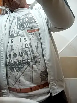 Romaeterna  online show from 10/23/25, 11:46