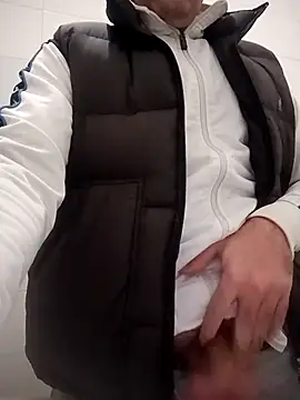 Romaeterna  online show from 12/19/25, 08:16