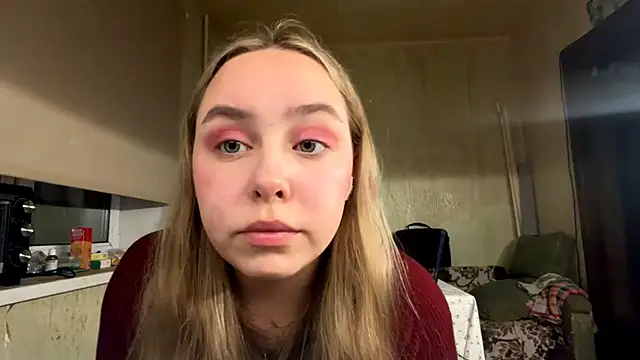 Snapshot of SeeBarbosa chatting on 10/26/25, 08:15 SeeBarbosa online show from 10/26/25, 08:15