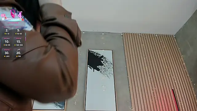 Lily Vale online show from 01/06/26, 06:44