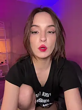 AngieFae  online show from 12/21/25, 07:15