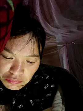 chipu06 online show from 12/14/25, 11:20